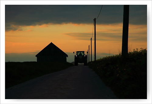 haarstrang abendstimmung rolfpahnhenrich abendlicht traktor sunset abendhimmel canoneos5dmarkii sonnenuntergang