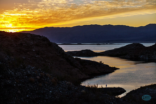lakemead sunrise bouldercity fishing silhouette