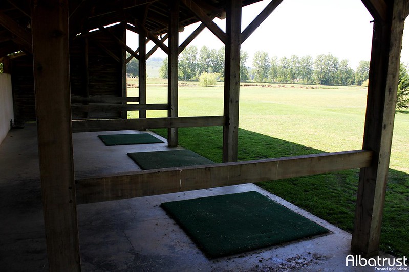 photo du golf Golf Du Chateau De Pallanne - Practice - Putting green