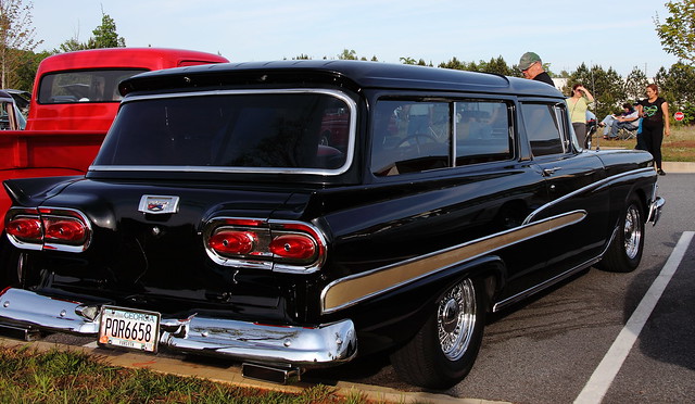 1958 Ford 2 door station wagon
