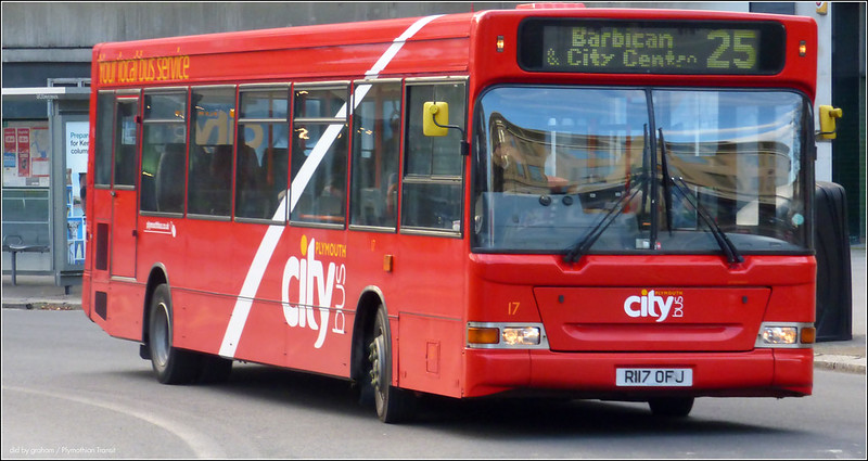 Plymouth Citybus 017 R117OFJ