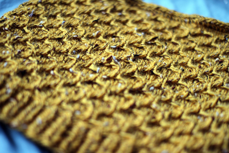 Broodcomb Cowl