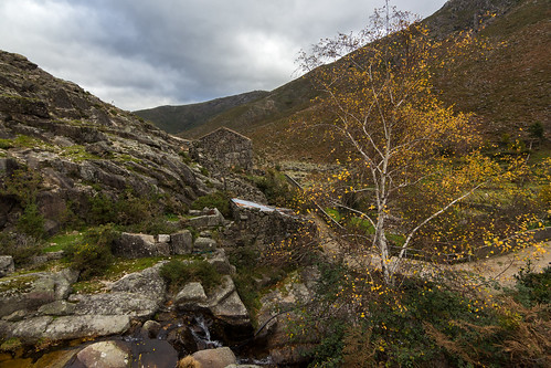 portugal landscape montaña outono granangular serras paisaxes ribeirodebaixo tokina1116 hilarioperez