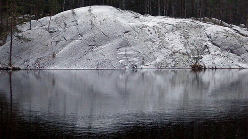 winter lake snow reflection forest espoo finland geotagged december u fin 2014 uusimaa nyland esbo luukki kaitalampi 201412 20141221 geo:lat=6032220132 geo:lon=2466197060