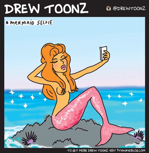 18.32_Drew Toonz Mermaid Selfie