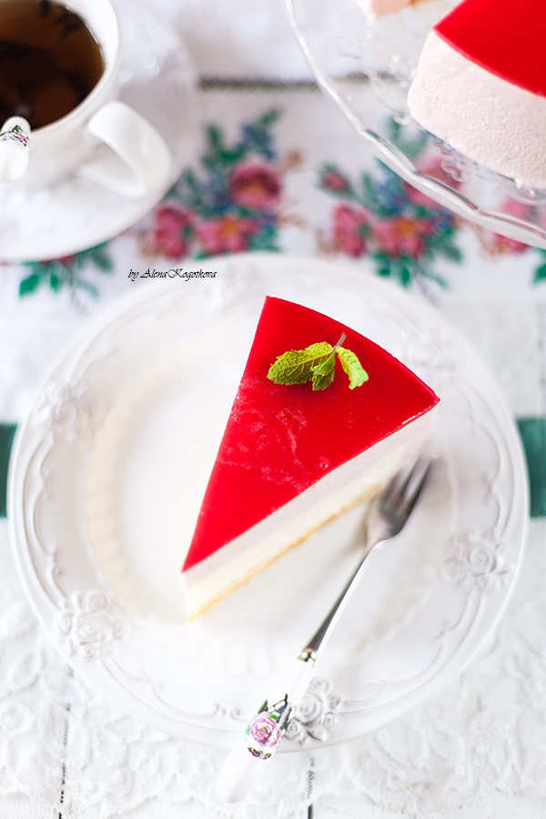 Red Currants Mousse Cake-50