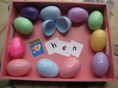 Easter Egg Phonics for Beginning Readers with Free Printables (Photo from Creekside Learning)