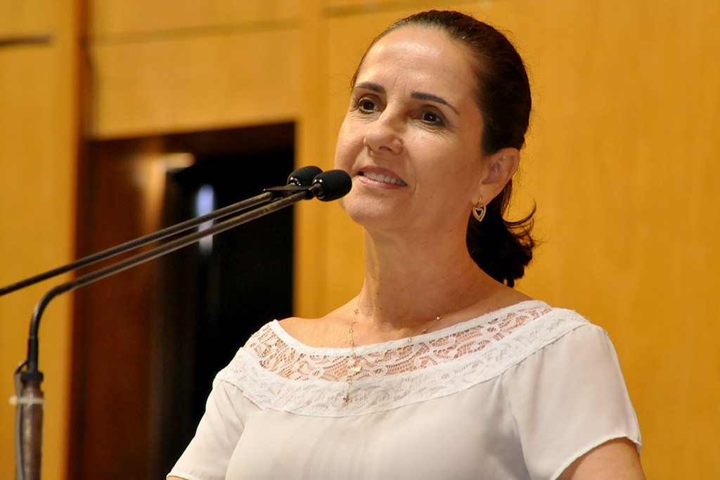 deputada Eliana Dadalto - Sessão Ordinária - 11.02.2015
