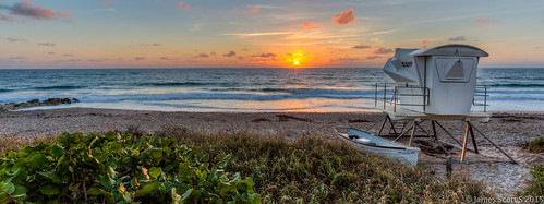 ocean sky west beach sunrise canon scott island james stand florida s lifeguard palm atlantic ave worth fl avenue ef 1740 lr5 5diii