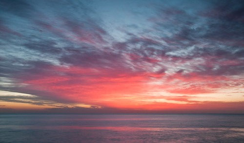longexposure sky seascape sunrise photography nikon gulf postcard saudiarabia persiangulf firesky khobar fierysky warmsky