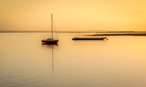 winter sunset sea orange river boat peace peaceful calm seafront leighonsea southend