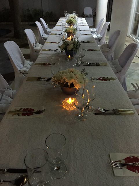 table setting for 16