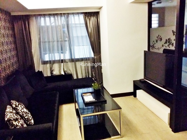 iTaipei Service Apartment 03 - Classic Double Suite Living Room