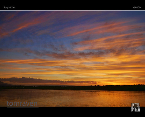 sunset sky sun water clouds reflections river dusk sony streaks tomraven aravenimage nex6 q42014 bukllerriver