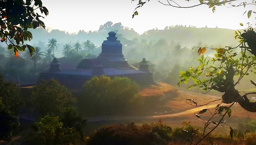 sunset sun landscape temple pagoda countryside asia burma stupa myanmar rakhine mrauku