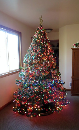 christmas tree lights ornaments hallmark keepsake