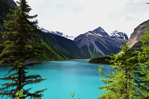 park blue lake canada mountains nature beautiful up see colorful mt view natural superb natur rocky super hike lakeside berge mount trail robson rockymountains colourful lakeview bergsee provincial kanada kinney bluest