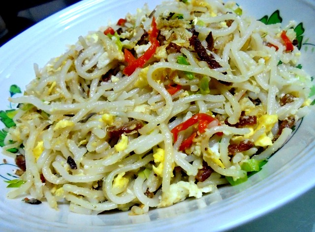 Fried Penang laksa noodles 1