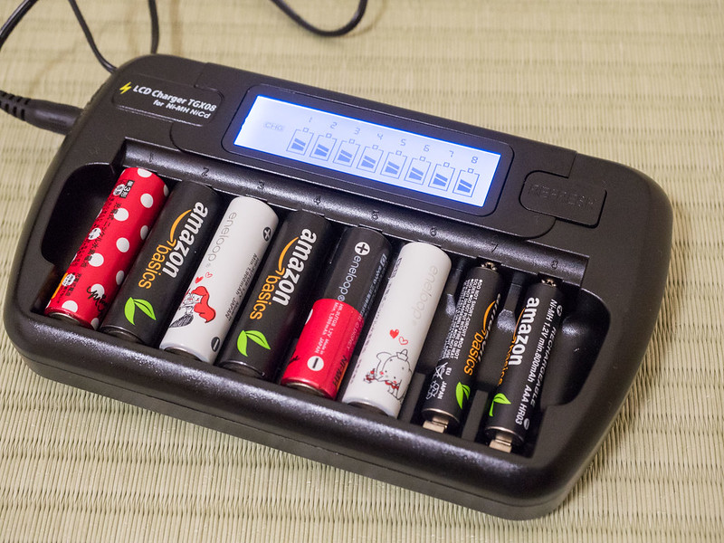 市場 東芝 ニッケル水素電池単3形単4形1~4本充電対応 急速充電器