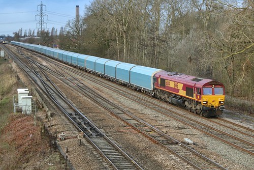 uk train br transport shed engine rail railway 66 locomotive class66 xxxxx