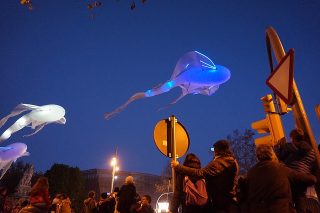 flying squids in Barcelona's Three Kings parade