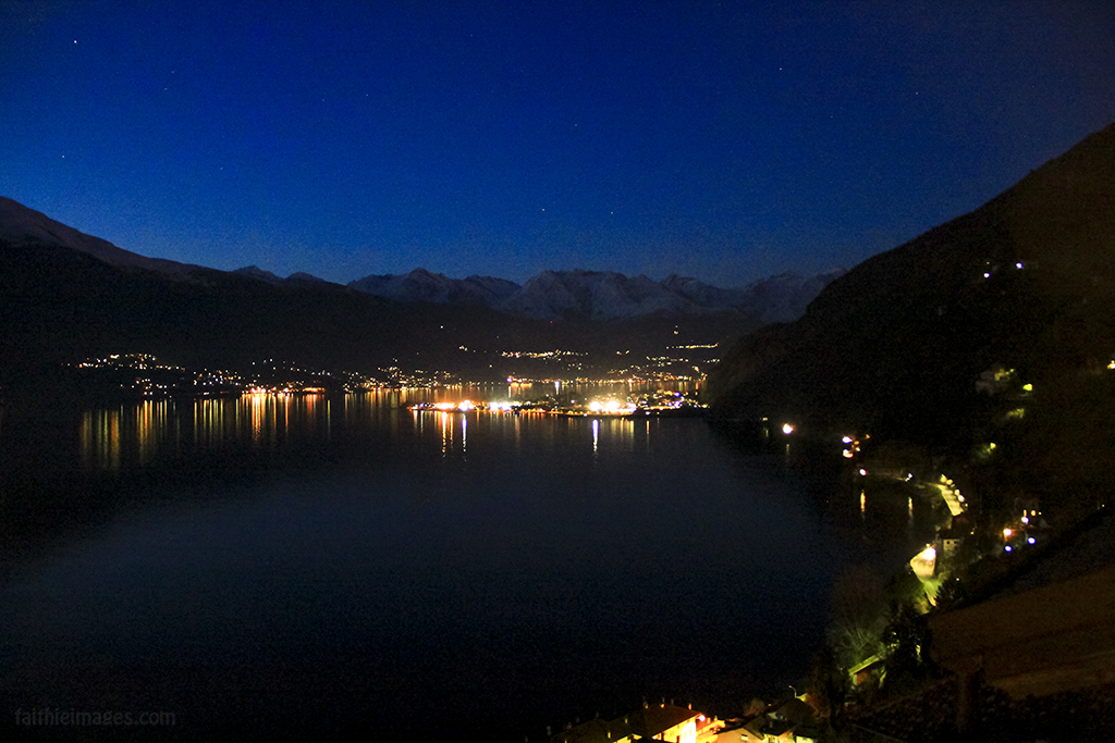 The lake by night