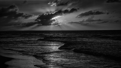 ocean sunset bw sun monochrome clouds seaside fuji havana cuba bn varadero fujixpro1