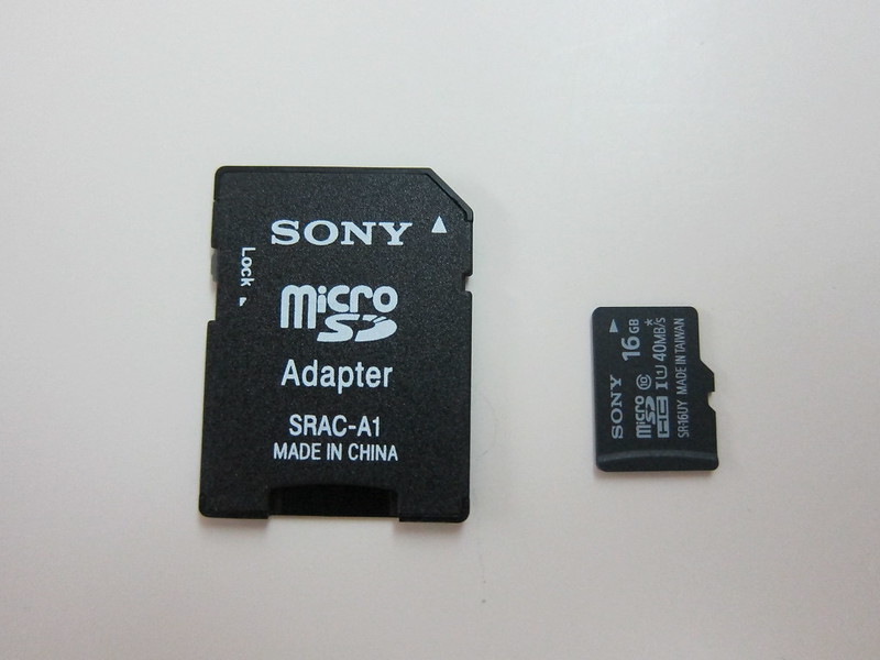 Sony 16GB Class 10 Micro SDHC R40 Memory Card - Packaging Contents