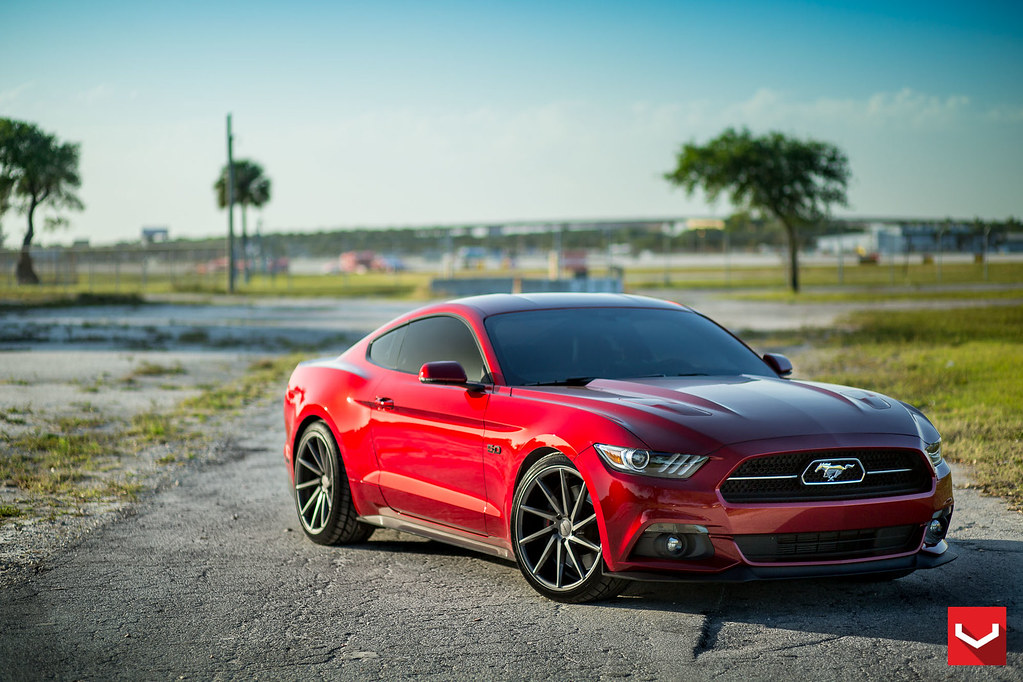 Ford Mustang 2015 Front