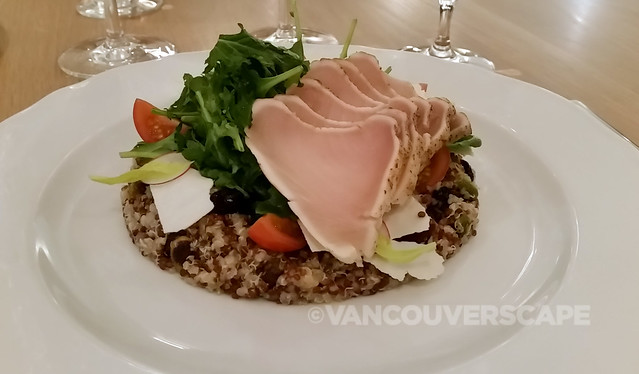 Boulevard red and white quinoa salad with seared Albacore tuna