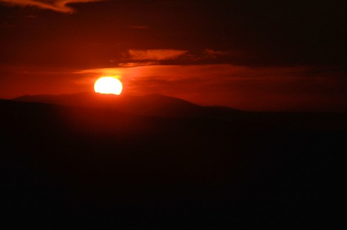 california winter sunset digital photo dusk trabucocanyon oneillregionalpark mountaiins