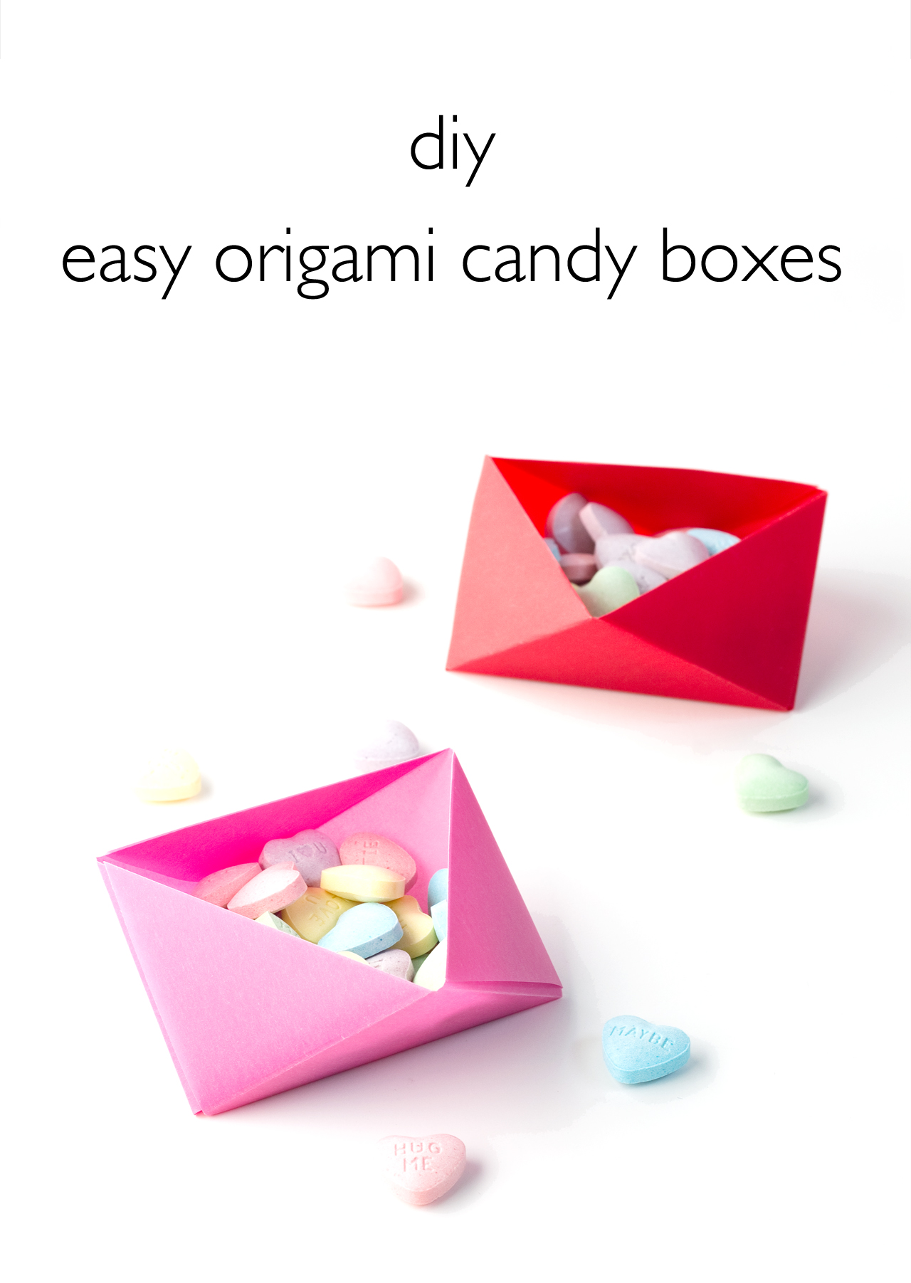 DIY Easy Origami Candy Boxes. Click through for the full tutorial! | www.vitaminihandmade.com