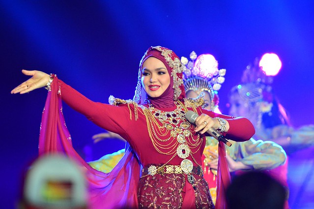 Siti Nurhaliza Di Anugerah Meletop Era 2015