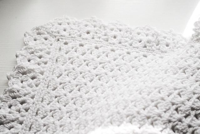 Crochet: Christening blanket
