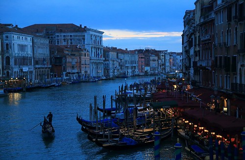 藍暮 Blue Dusk ~ Grand Canals Cape  @ Rialto Market & Ponte di Rialto, Venezia  威尼斯~