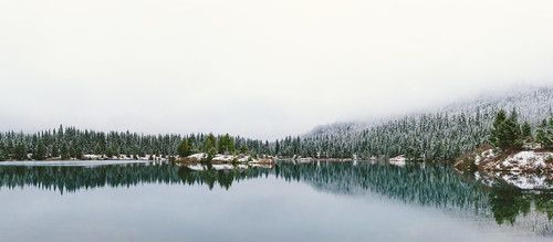 dualiso nature landscape pacificnorthwest goldcreekpond outdoors reflection water trees clouds snow foggy fog canoneos5dmarkiii panorama panoramic canonef2470mmf28lusm johnwestrock