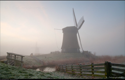 mist windmill fog sunrise geotagged nederland molens schermer nld schermerhorn rijp zonsopkomst noordervaart nachtvorst provincienoordholland peterbijkerkeu ondermolenc geo:lat=5260089721 geo:lon=487090230