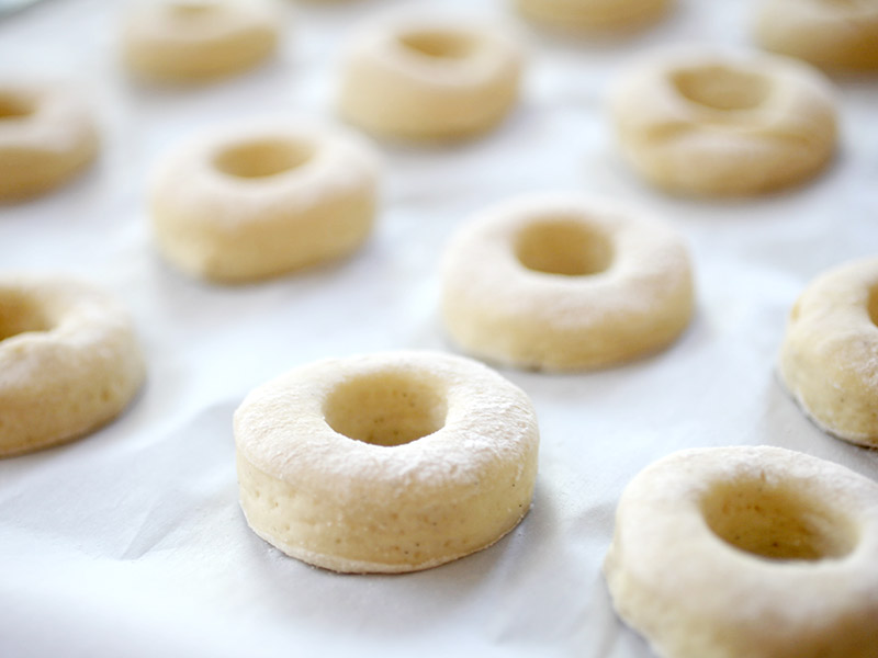 Dougnuts Rising