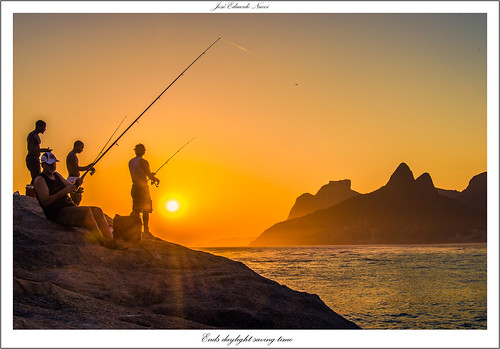 sunset brasil riodejaneiro backlight nikon fishermen arpoador d800 brasilemimagens