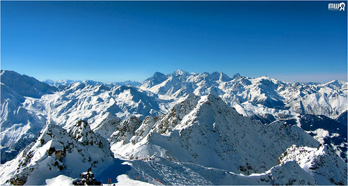 blue winter sky snow france mountains alps canon landscape schweiz switzerland europe lonelyplanet peaks montblanc snowscape valais winterscape montfort skislope penninealps