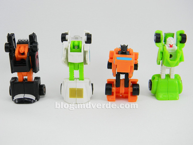 Transformers Micromaster Hot Rod Patrol (Big Daddy, Trip Up, Greaser, Hubs) - Transformers G1 Micromasters - modo robot