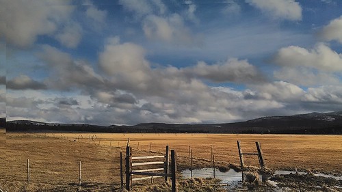 travel mountains clouds oregon rural december country fences farmland highdesert 2014