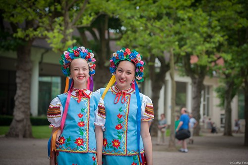 sourires ukrainiens parc thermal vittel vosges lorraine station thermale detente chant danse graffyc foto 2016 nikon d 700