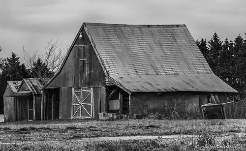 old barn landscape blackwhite rustic maryland farmland canont2i