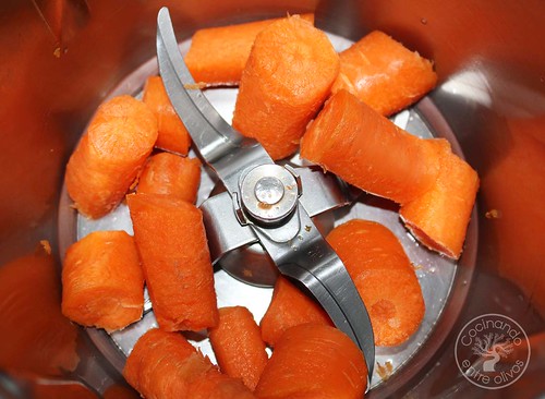 Bizcocho de zanahoria en microondas www.cocinandoentreolivos.com (1)