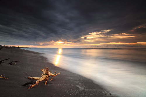 angus clyne new zealand sunset west coast landscape newzealand hokitika south island