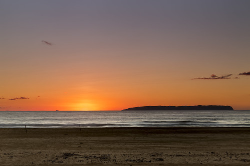 longexposure travel sunset hawaii surf kauai beaches niihau barkingsands