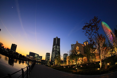 city light sky reflection building japan night twilight ferriswheel yokohama kanagawa minatomirai