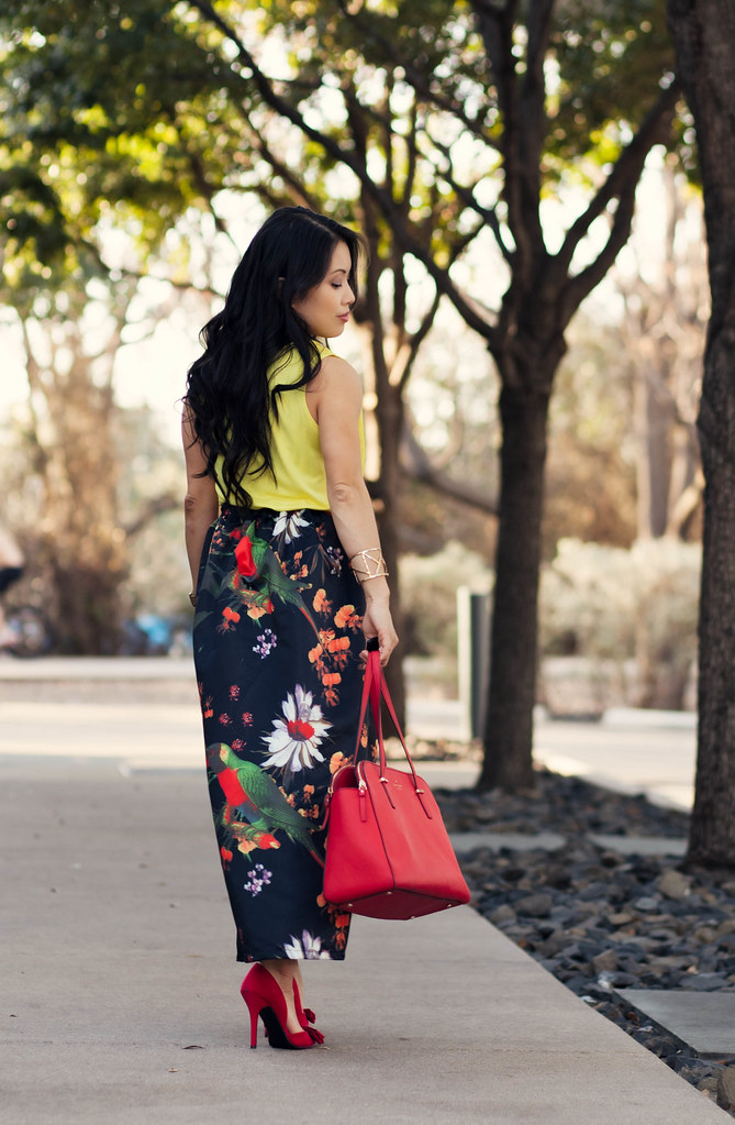 https://cuteandlittle.com | petite fashion blog | yellow chiffon top, sheinside floral parrot print skirt | justfab frances red bow pump | spring outfit