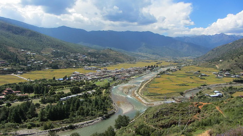 bhutan paro thimphu koningaap paroairport ourphotowork bhutan2014 landvandedonderendedraak indiabhutan2014 bhutanindia2014